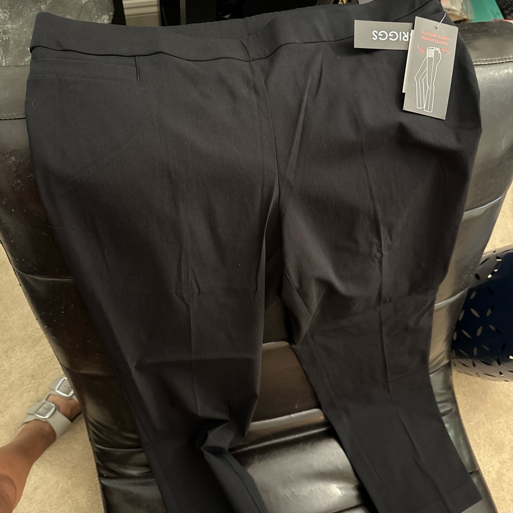 Briggs New York Black Trousers